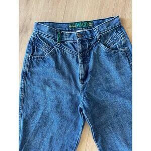 Vintage high rise mom Waco jeans